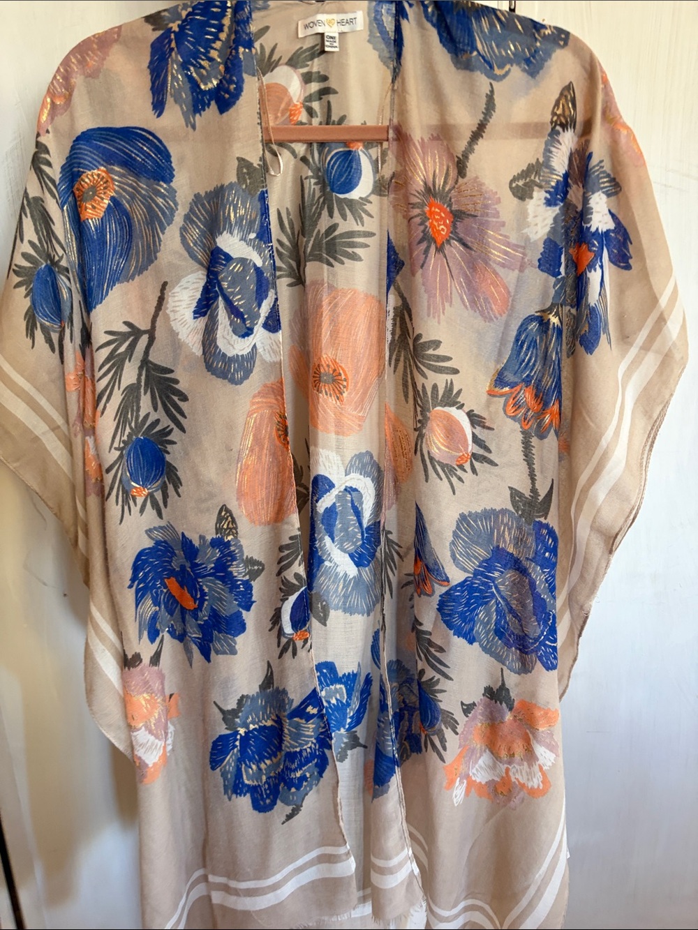 Beautiful floral tunic/shawl one size